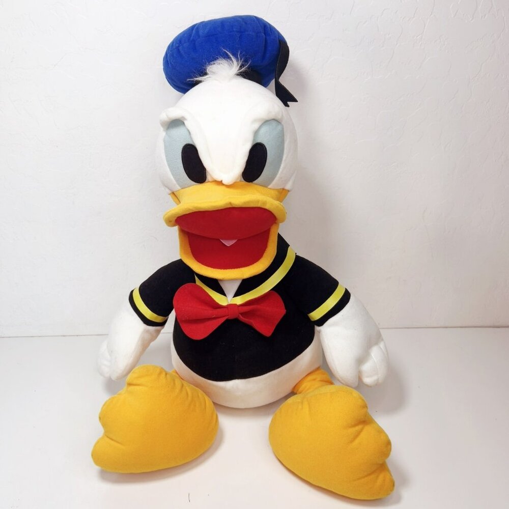 Disney SEGA Donald Duck Plush Toy 18" Stuffed Animal With Sailor Outfit & Hat